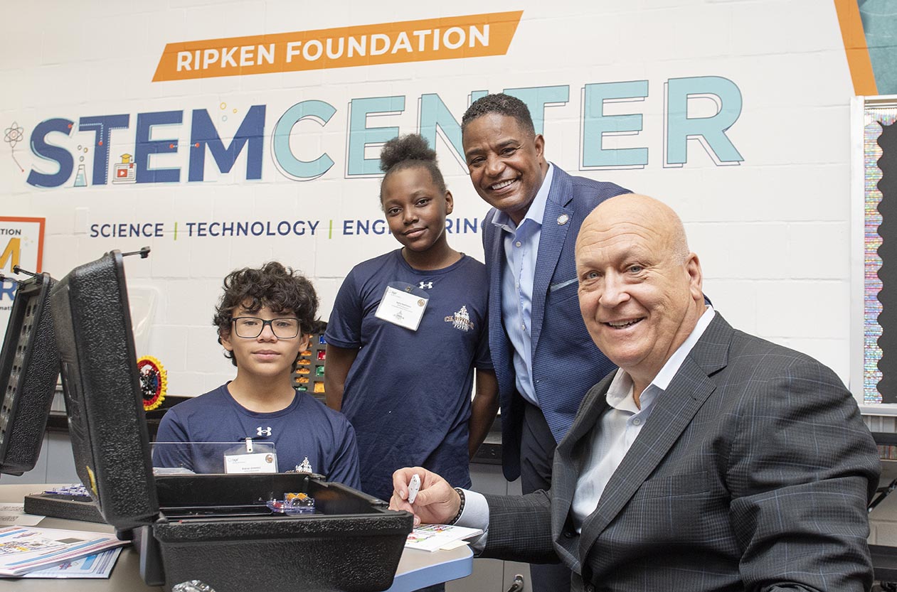 Read more about the article The Importance of STEM Education